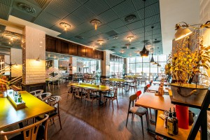 hugo restaurant cluj napoca cladirea the office